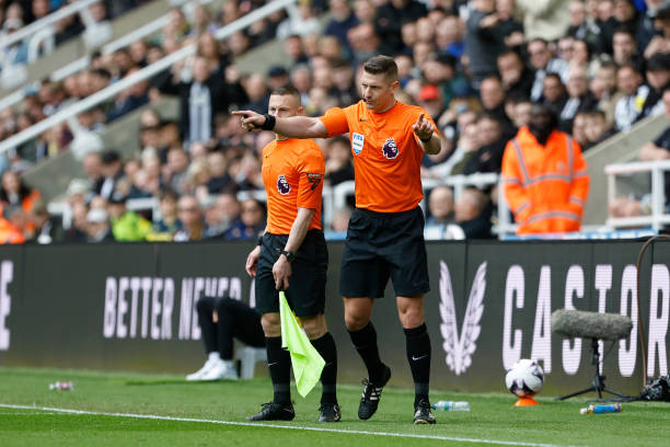 及在关键比 及在关键比