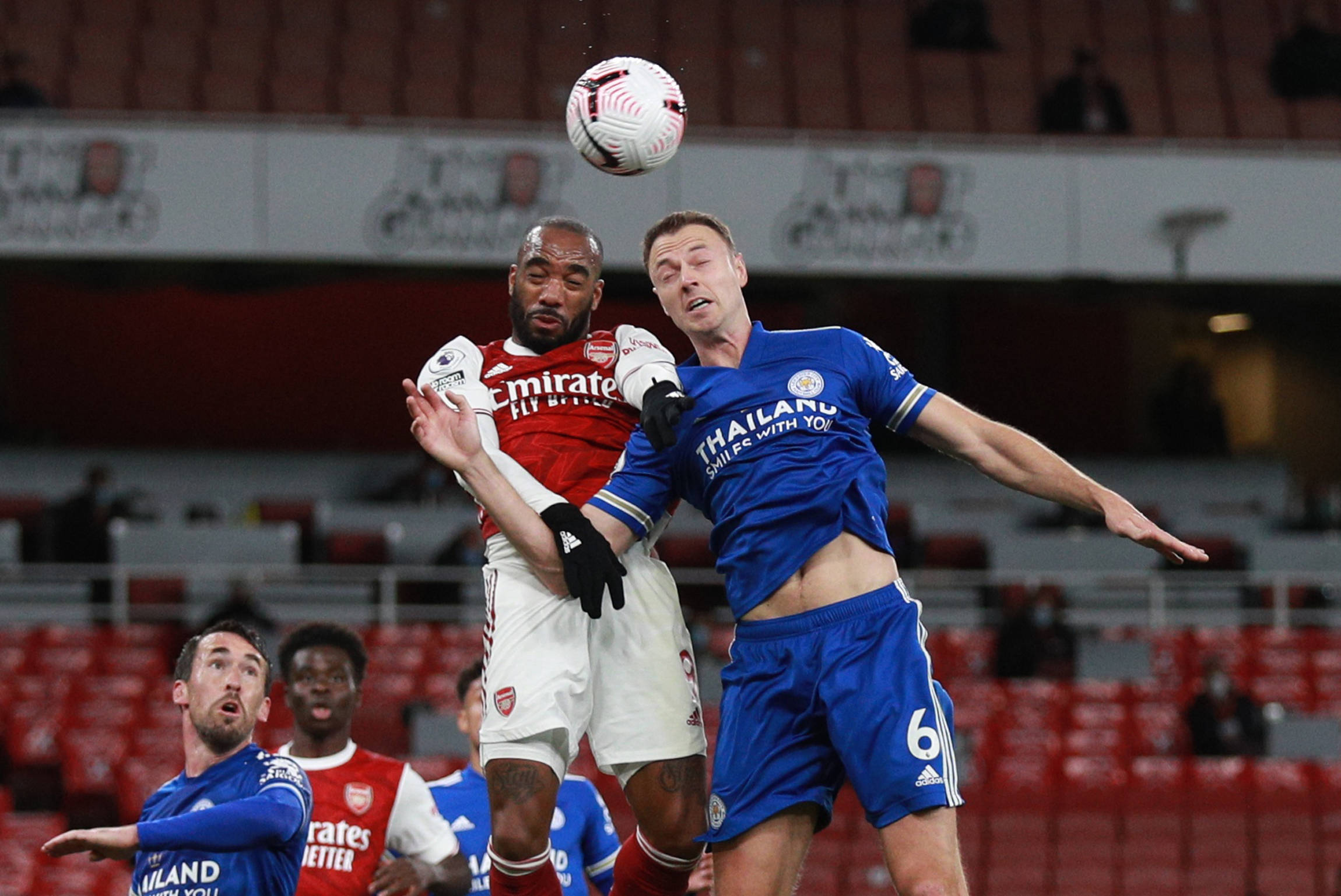 进攻组织并 进攻组织并