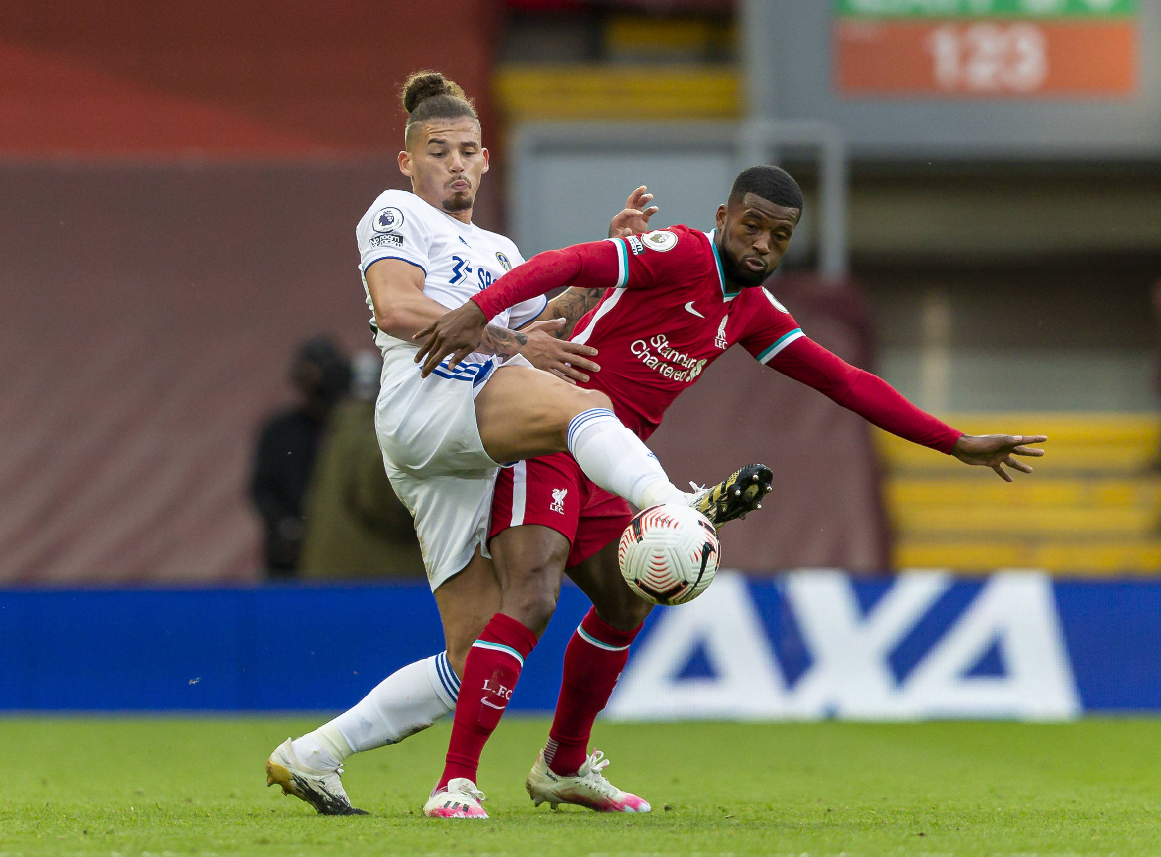 在讨论巴萨 在讨论巴萨